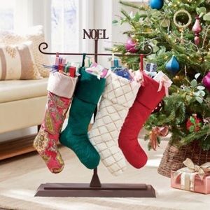 Christmas Stocking Stand (Adjustable)